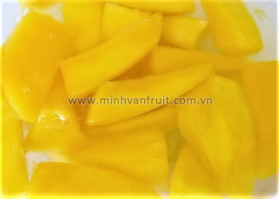 Canned Mango 1-8 Cut 1